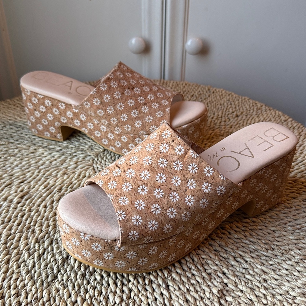 Beach by Matisse Tan Daisy Cork Platform Wedge Sandals - Women’s 11 Terry Heels - Picture 3 of 10